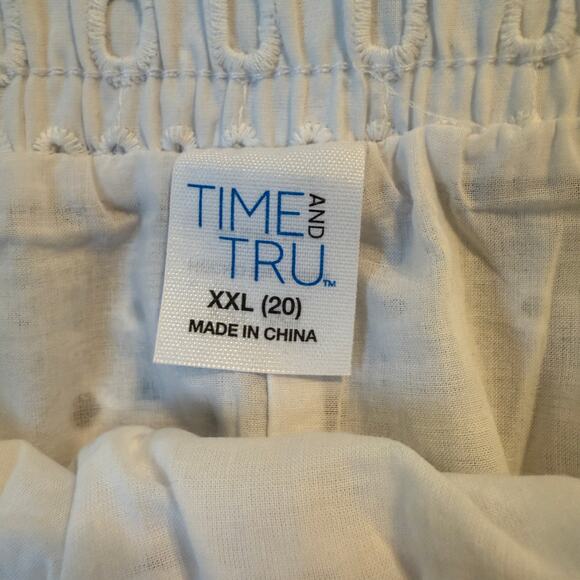 Women's Time and Tru White Eyelet Maxi Ruffle Bottom Cotton Skirt Size XXL (20) - Picture 4 of 10